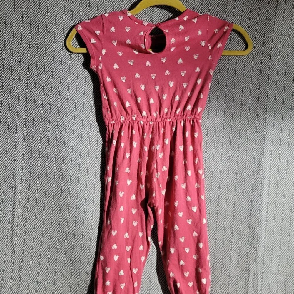 Old Navy Girl's Red Romper Decorated With White Hearts Covering It Size 3T